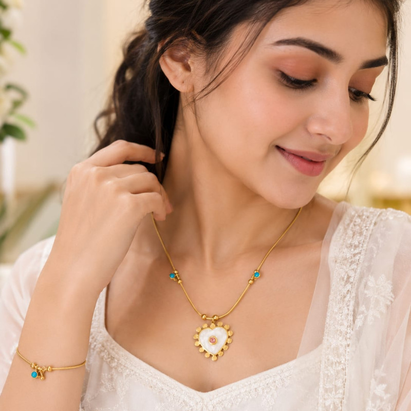 Golden Heart Mother of Pearl Necklace